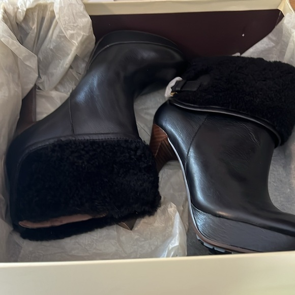 Coach Boots Brand New - Picture 4 of 5